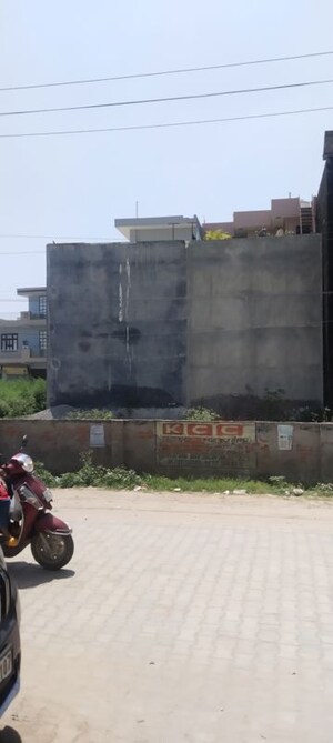 6+ BHK Independent House – Exterior View View at Govindpuram - for Sale