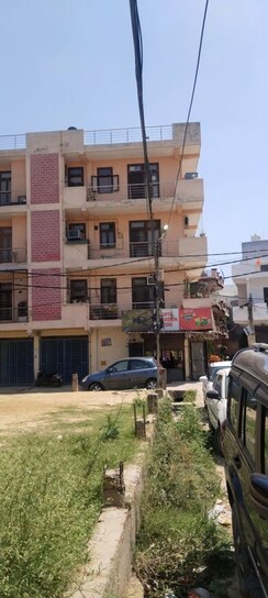 6+ BHK + Servant Room Independent House For Sale in Govindpuram