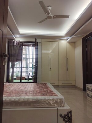 Bedroom in 4 BHK Builder Floor at Green Park – for Sale