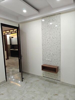 Room in 2 BHK Builder Floor at Mahavir Enclave 1 – for Sale