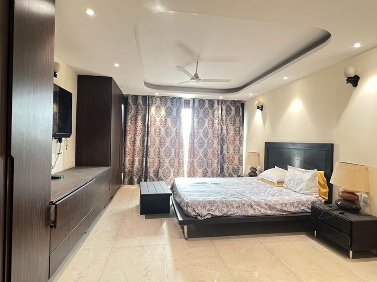 Living Room, new friends colony 2 Bedroom 1500 Sq.Ft. Builder Floor In New Friends Colony Delhi 10275500