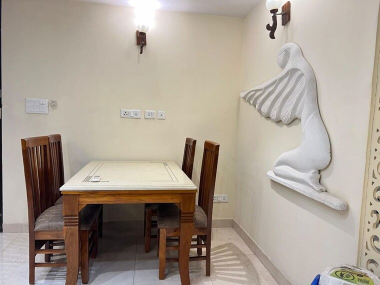 Living Room, new friends colony 2 Bedroom 1500 Sq.Ft. Builder Floor In New Friends Colony Delhi 10275500