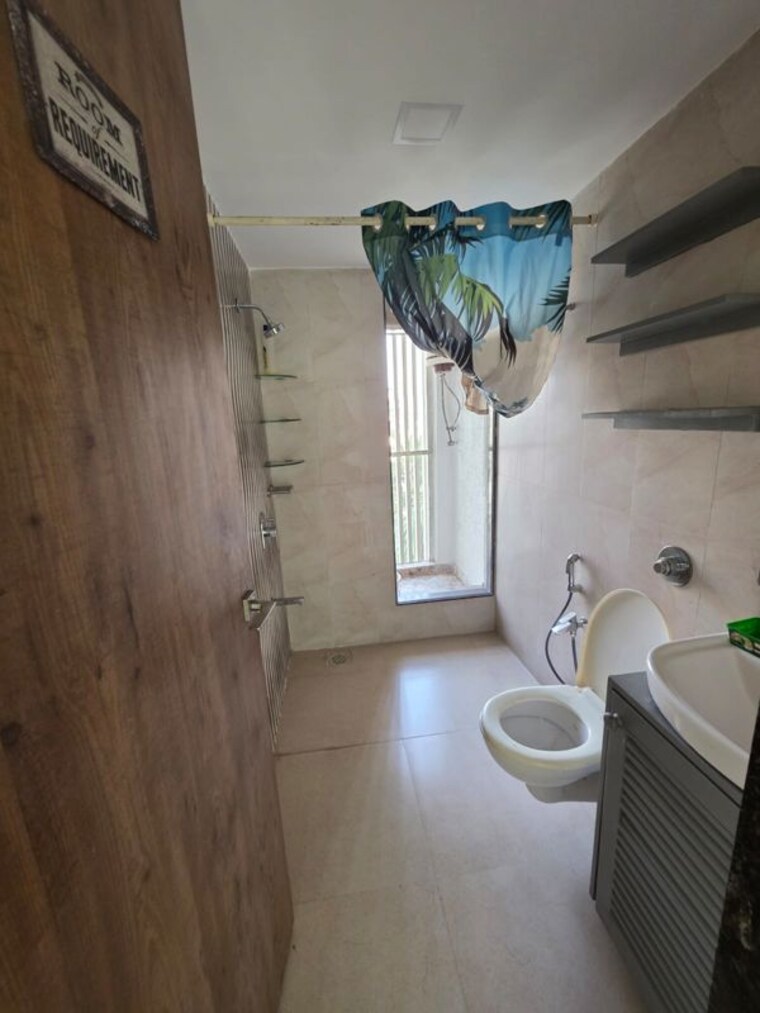 Bathroom, heritage-castle 2 Bedroom 975 Sq.Ft. Apartment In Chembur Mumbai 10275512