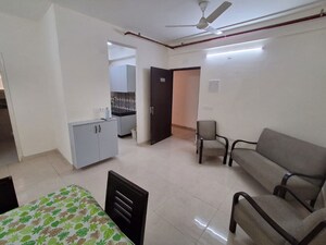 Team Area in 2 BHK Apartment at Signature Global Prime, Sector 63a – for Rent