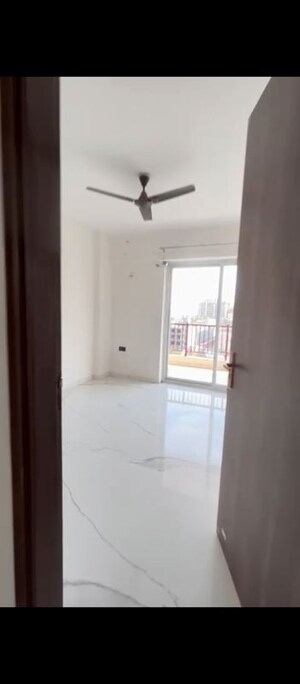Bathroom in 4 BHK Apartment at Shiv Sai Emerald Heights, Sector 88 – for Rent