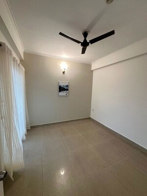 Room in 2 BHK Apartment at Migsun Twinz, Eta Ii Greater Noida – for Sale