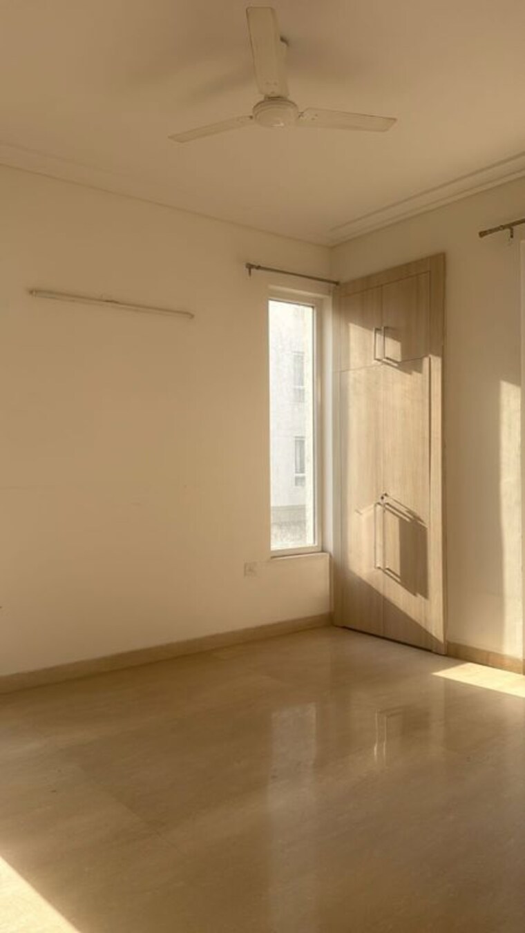 Room, puri-diplomatic-greens-phase-i 3.5 Bedroom 2355 Sq.Ft. Apartment In Sector 111 Gurgaon 10268968