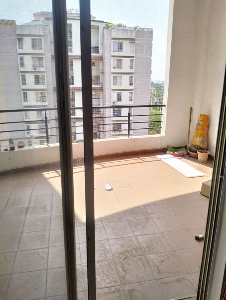 Balcony, raheja-vistas-phase-ii 2 Bedroom 1100 Sq.Ft. Apartment In Mohammadwadi Pune 10275575