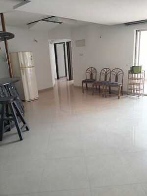 Staircase in 2 BHK Apartment at Raheja Vistas Phase II, Mohammadwadi – for Rent