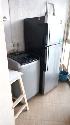 Team Area in 3 BHK Apartment at Lokhandwala Whispering Palms, Kandivali East – for Rent