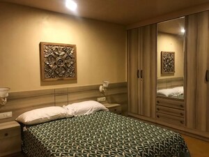 Bedroom in 4 BHK Apartment at The Jackers Apartment, Bandra West – for Rent