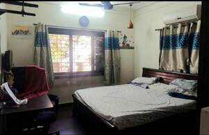 Bedroom in 3 BHK Apartment at Tridev Apartments, Lbs Marg – for Rent