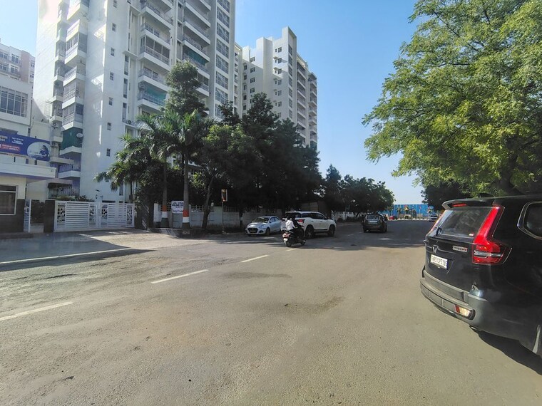 Exterior View, klj-greens  538 Sq.Yd. Plot In Sector 77 Faridabad 10275663