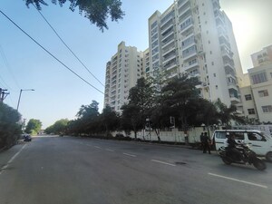  Plot For Sale in KLJ Greens, Sector 77