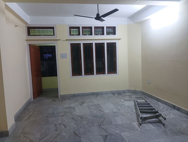 Bedroom, six mile Commercial Office Space 1300 Sq.Ft. In Six Mile Guwahati 10275652