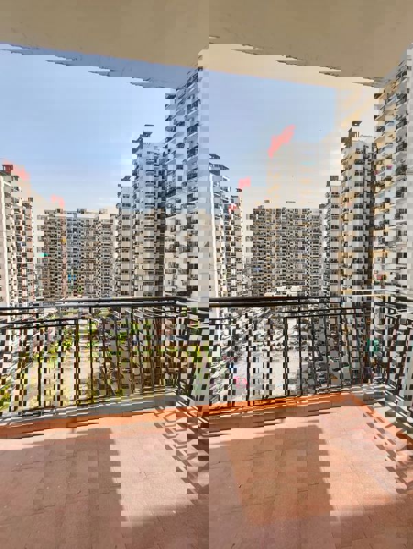 3 BHK 1480 Sq.Ft. Apartment in Antriksh Golf View