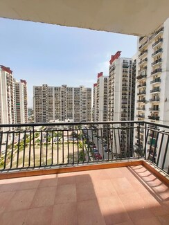 3 BHK Apartment For Rent in Antriksh Golf View