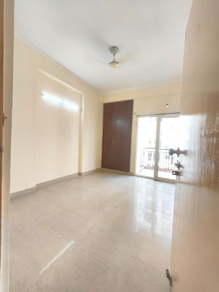 Room, antriksh-golf-view 3 Bedroom 1480 Sq.Ft. Apartment In Sector 78 Noida 10275622