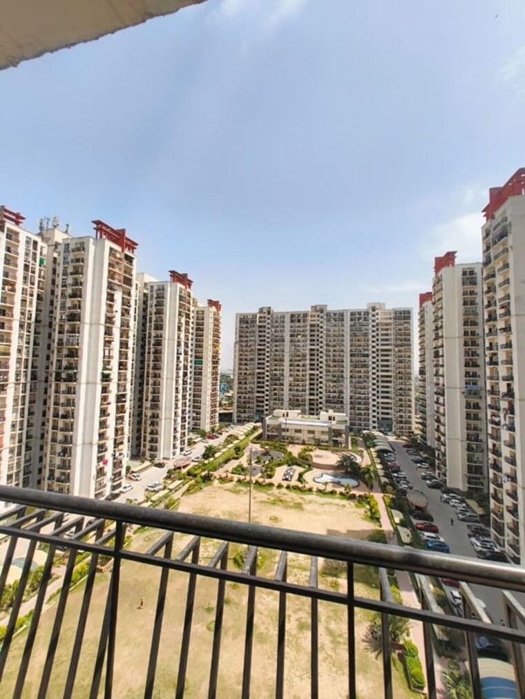 Exterior View, antriksh-golf-view 3 Bedroom 1480 Sq.Ft. Apartment In Sector 78 Noida 10275622