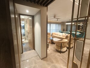 Living Room in 5 BHK Apartment at Khar West – for Rent