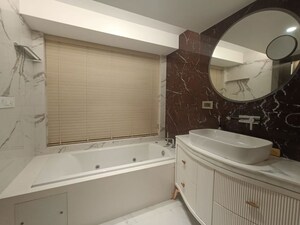 Bathroom in 5 BHK Apartment at Khar West – for Rent
