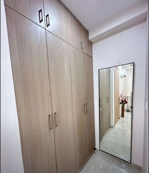 Room in 3 BHK Apartment at Rishita Manhattan, Gomti Nagar – for Rent