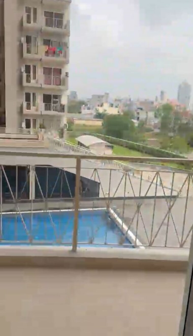 Balcony, pareena-micasa 2 Bedroom 870 Sq.Ft. Apartment In Sector 68 Gurgaon 10275682