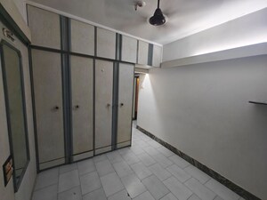 2 BHK Apartment For Rent in Andheri West