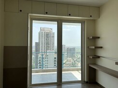4 BHK + Pooja Room,Servant Room Apartment For Rent in M3M Merlin