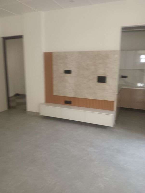 2 BHK Apartment For Rent in Gaur Yamuna City