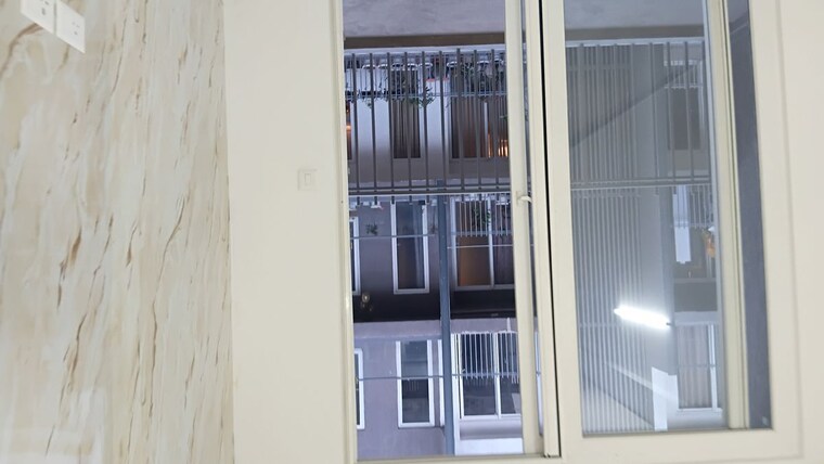 undefined, smart-world-orchard 3 Bedroom 1680 Sq.Ft. Apartment In Sector 61 Gurgaon 10275742