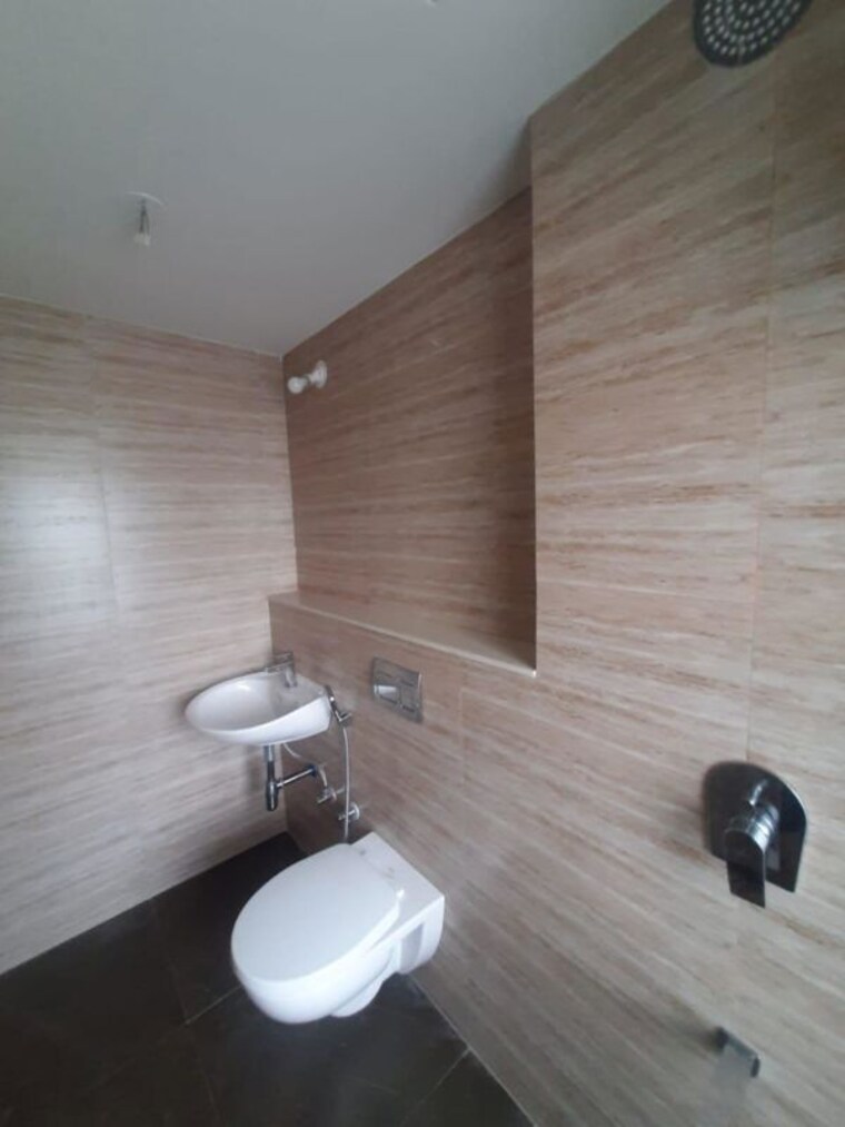 Bathroom, lodha-codename-premier 2 Bedroom 656 Sq.Ft. Apartment In Dombivli East Thane 10275791