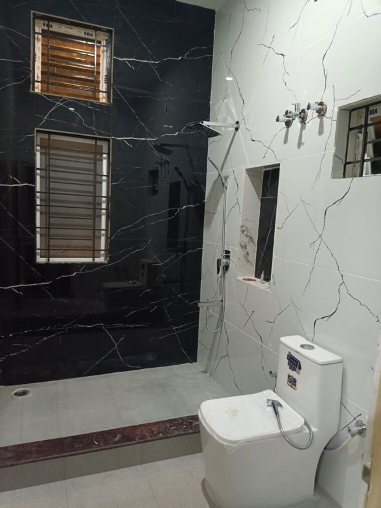 Bathroom, bsr-akruthi-green-woods 6+ Bedroom 4991 Sq.Ft. Independent House In Jigani Bangalore 10275788