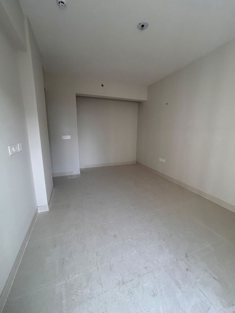 Room, eldeco-live-by-the-greens 2 Bedroom 1137 Sq.Ft. Apartment In Sector 150 Noida 10275778