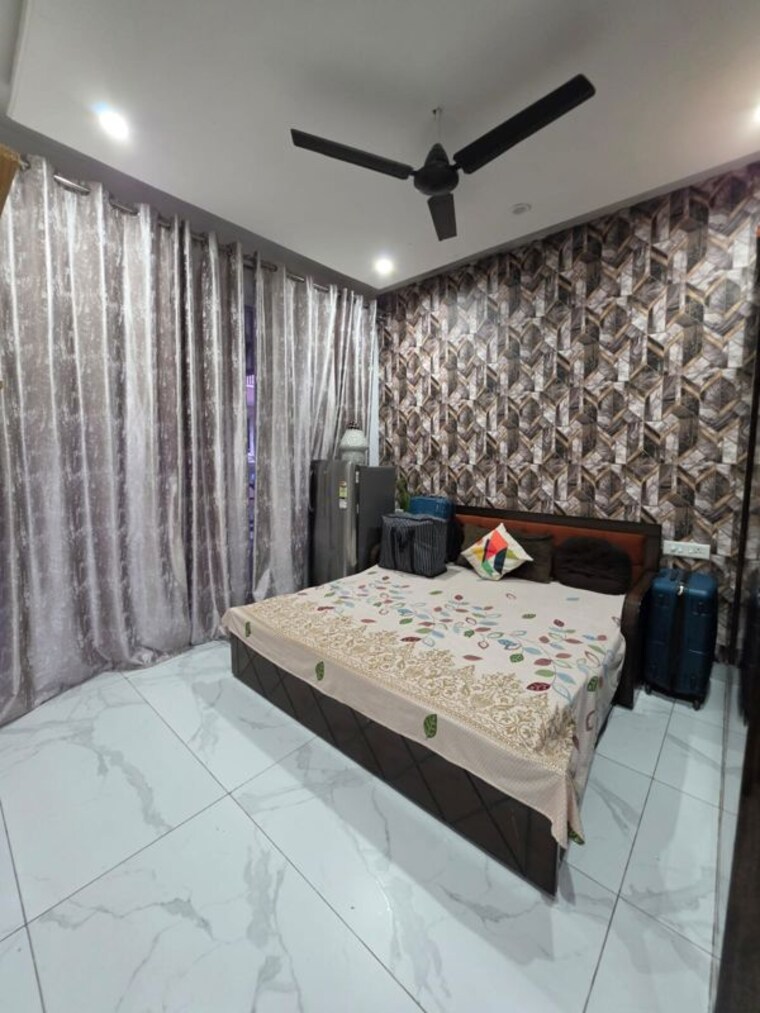 Bedroom, pir machalla 3 Bedroom 1200 Sq.Ft. Apartment In Pir Machalla Zirakpur 10275808