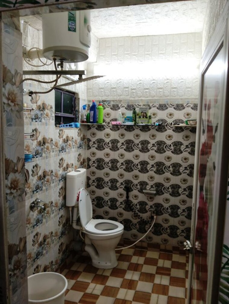 Bathroom, bumba-damani-enclave 3 Bedroom 1360 Sq.Ft. Apartment In Ganganagar Kolkata 10275691