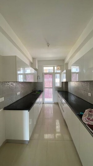 Kitchen in 3.5 BHK Apartment at Omaxe Lake, North Mullanpur – for Rent