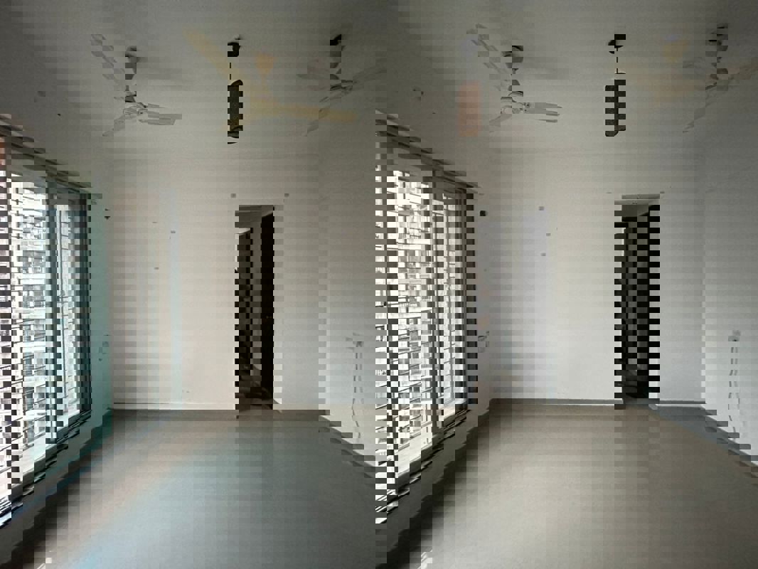 2 BHK + Extra Room 640 Sq.Ft. Apartment in Cosmos 27 Gbr