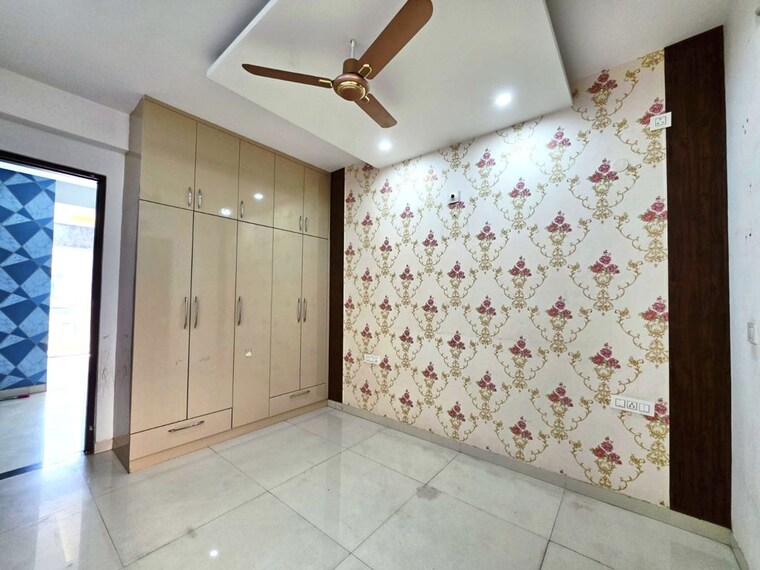 Room, pir machalla 2 Bedroom 1200 Sq.Ft. Apartment In Pir Machalla Zirakpur 10275833