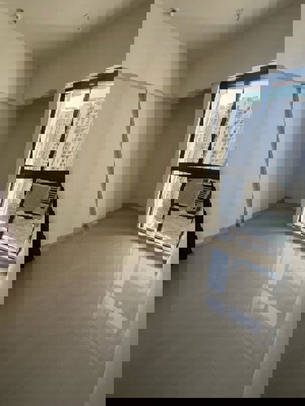 2 BHK + Pooja Room,Servant Room,Extra Room 550 Sq.Ft. Apartment in Kalpataru Paramount A