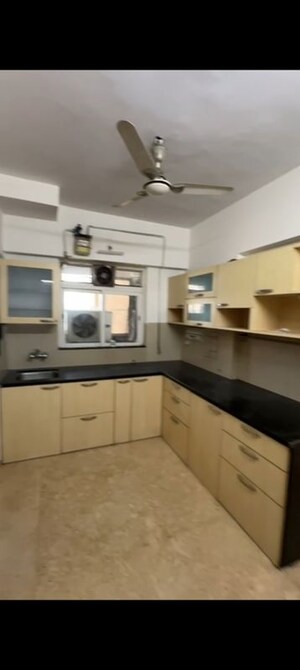 Kitchen in 6 BHK Apartment at Hiranandani Meadows, Manpada – for Sale