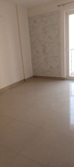 2.5 BHK Apartment For Rent in Amrapali Heartbeat City