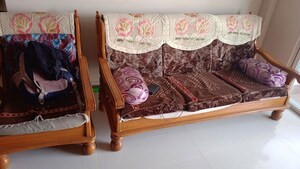 Furnished Amenities in 3 BHK Apartment at Lodha Amara, Kolshet Road – for Rent