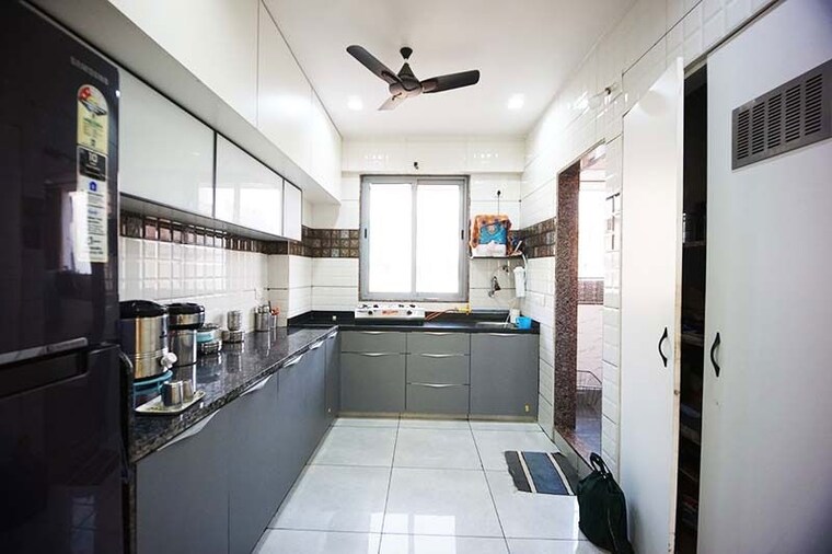 Kitchen, nana chiloda 3 Bedroom 2052 Sq.Ft. Apartment In Nana Chiloda Ahmedabad 5650317
