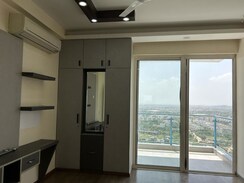4 BHK + Pooja Room,Servant Room,Study Room,Extra Room Apartment For Rent in M3M Merlin