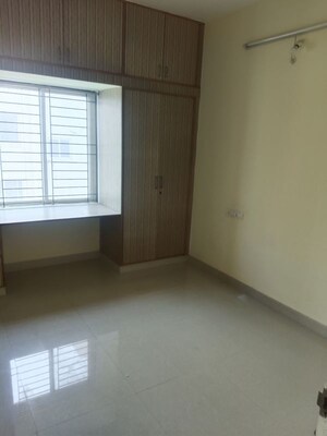 Room in 2 BHK Apartment at Sri Sai Residency Kadubeesanahalli, Kadubeesanahalli – for Rent