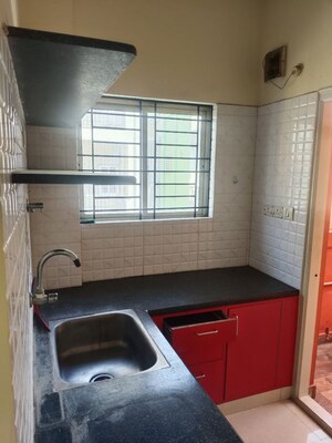 Bathroom in 2 BHK Apartment at Sri Sai Residency Kadubeesanahalli, Kadubeesanahalli – for Rent
