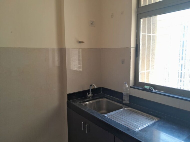 Kitchen, metropolis-bayside 1 Bedroom 370 Sq.Ft. Apartment In Kasarvadavali Thane 10275998