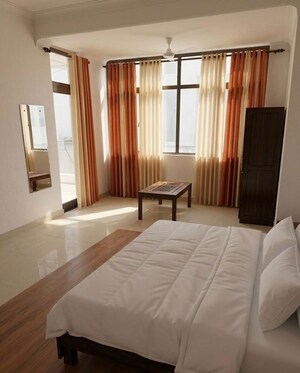  Pg For Rent in South City 1