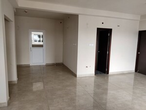 Room in 2 BHK Apartment at Candeur 40, Miyapur – for Sale